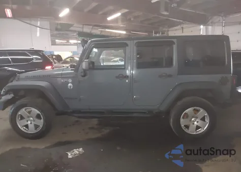 2014 Jeep Wrangler Unlimited Rubicon from USA, damaged, VIN 1C4BJWFG9EL324955